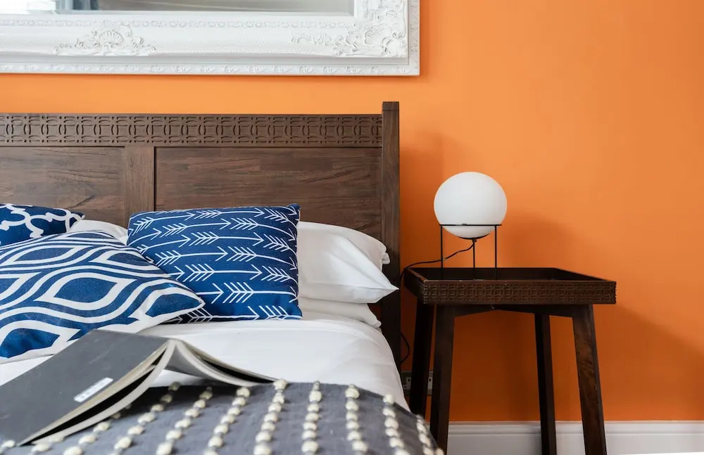 2 bedroom family home in trendy Notting Hill