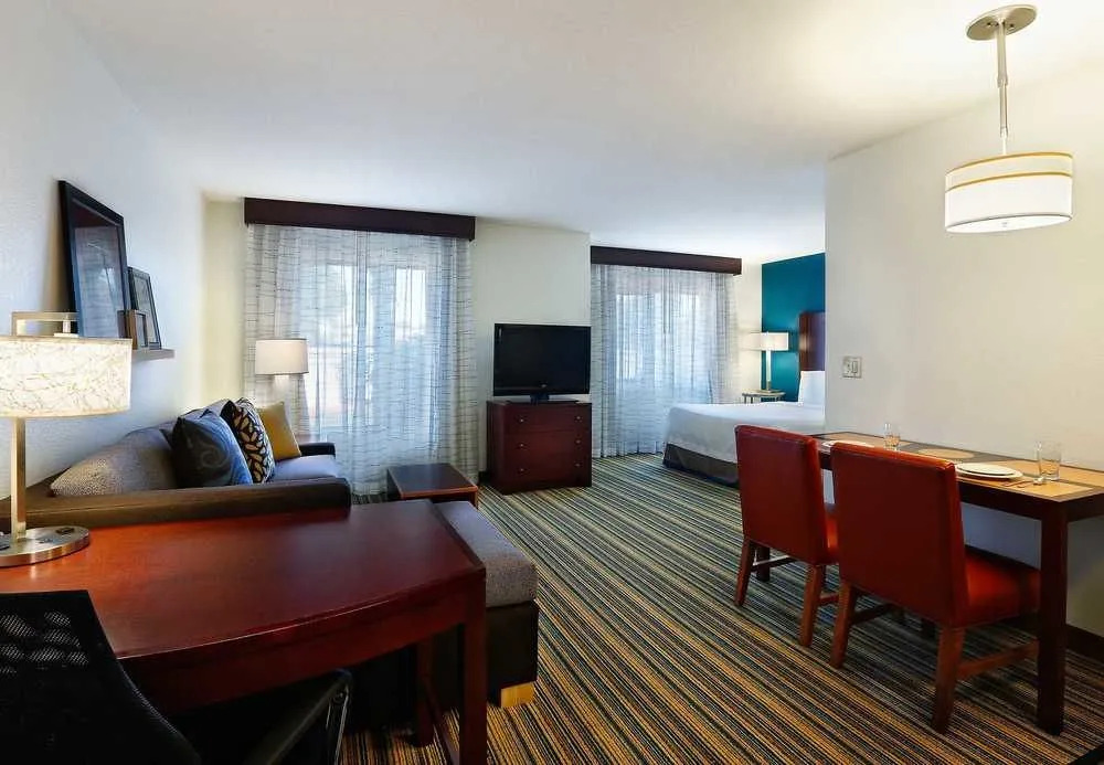 Homewood Suites by Hilton Phoenix-Avondale