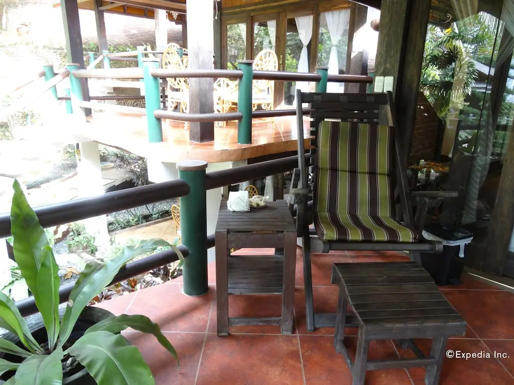 Chema's by the Sea