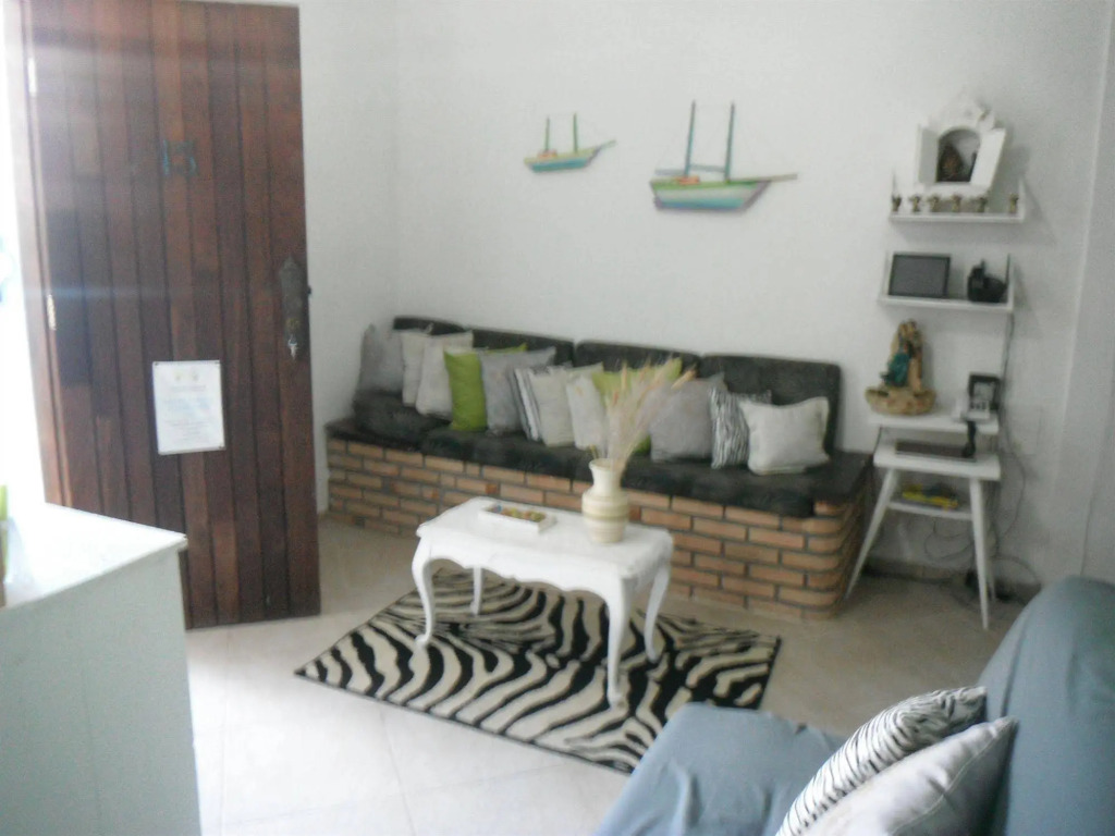 Abelhinhas Residencial Camburi Pousada