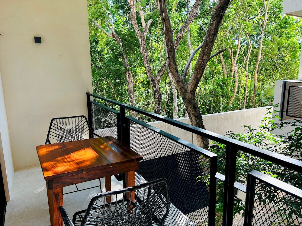 Jungle View Studio S21 Pool Private Balcony