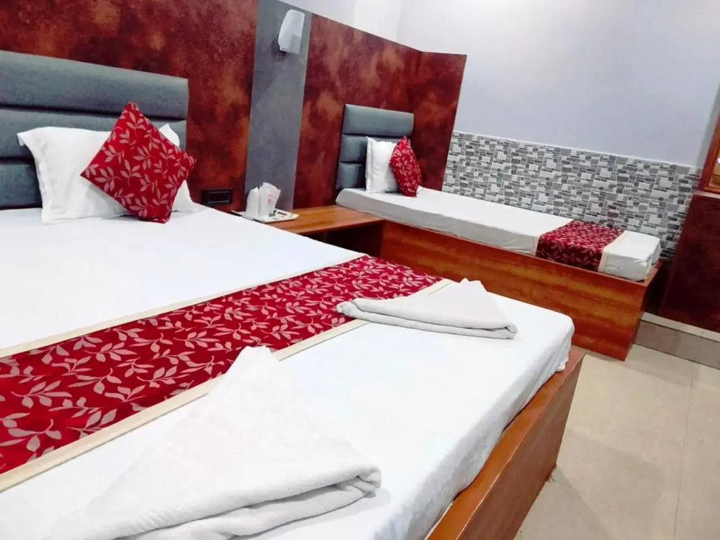 1 BR Guest house in Lakhtokia, Guwahati, by GuestHouser (39A9)