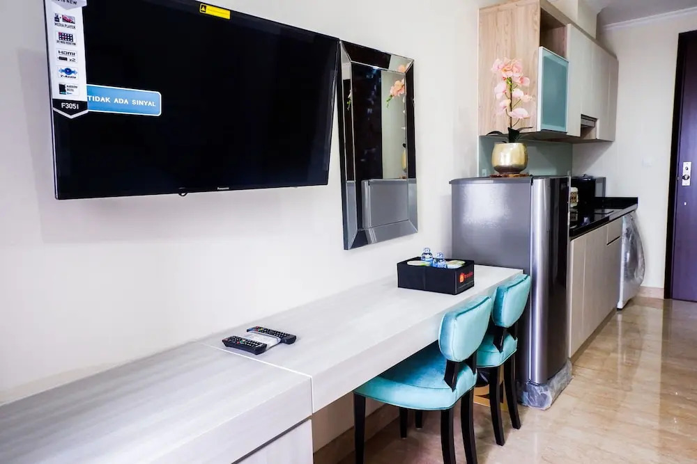 Classic Square Studio at Menteng Park Apartment