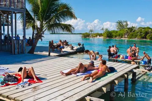 Axios Sun Apartments Caye Caulker