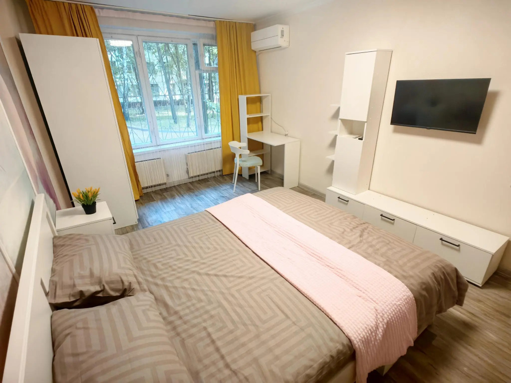 Two-rooms apartment "Feathers"