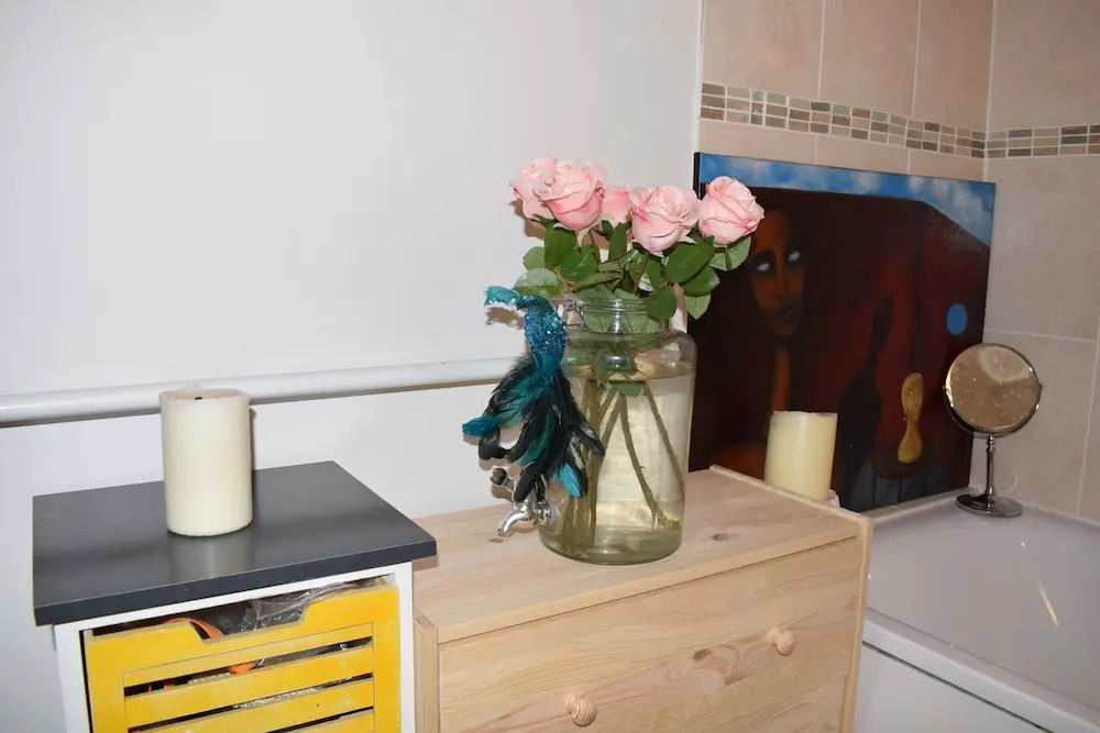 Loft Style Studio In Bow