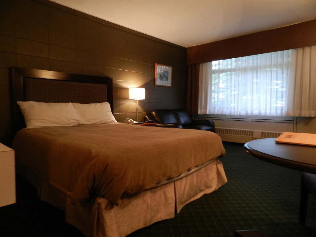 Slave Lake Inn & Conference Centre