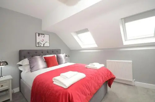 Froghall Suites