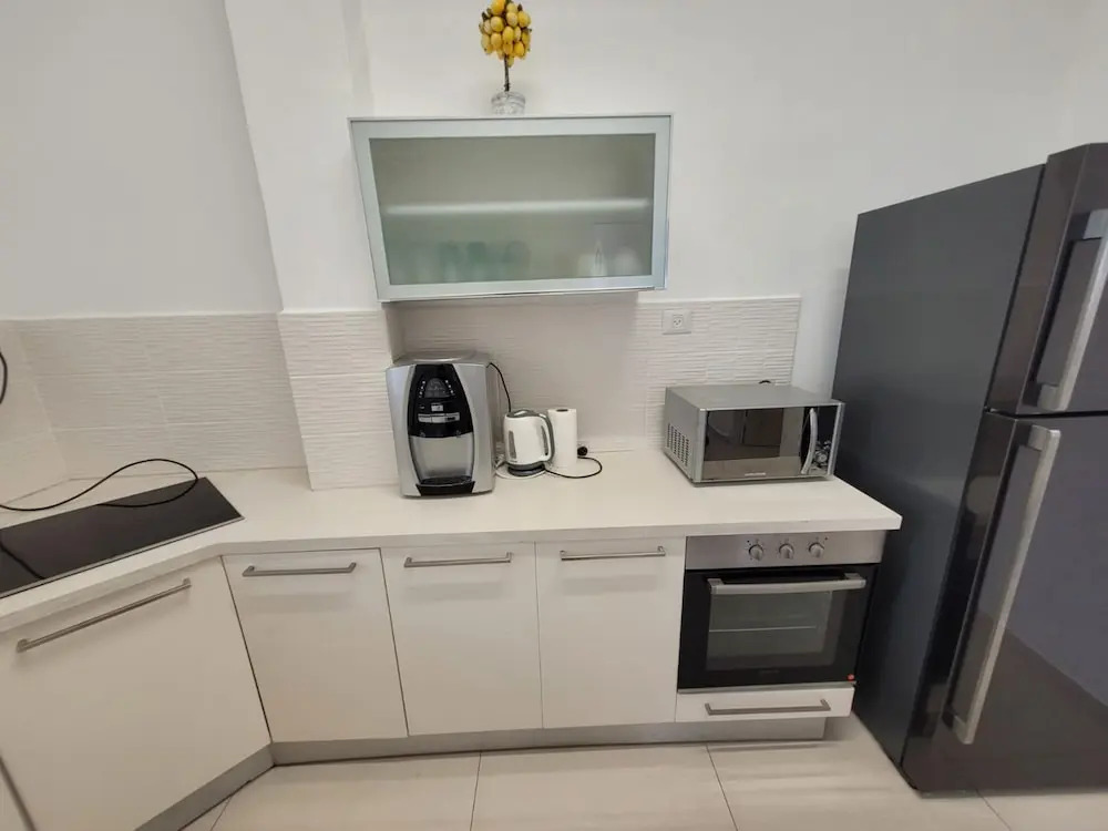 YalaRent Promenade amazing 3BR apt