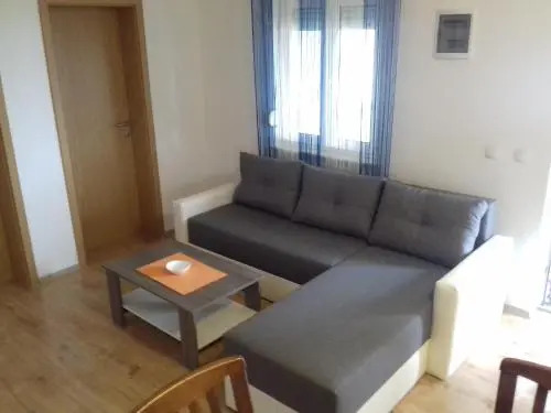Tomek Apartment