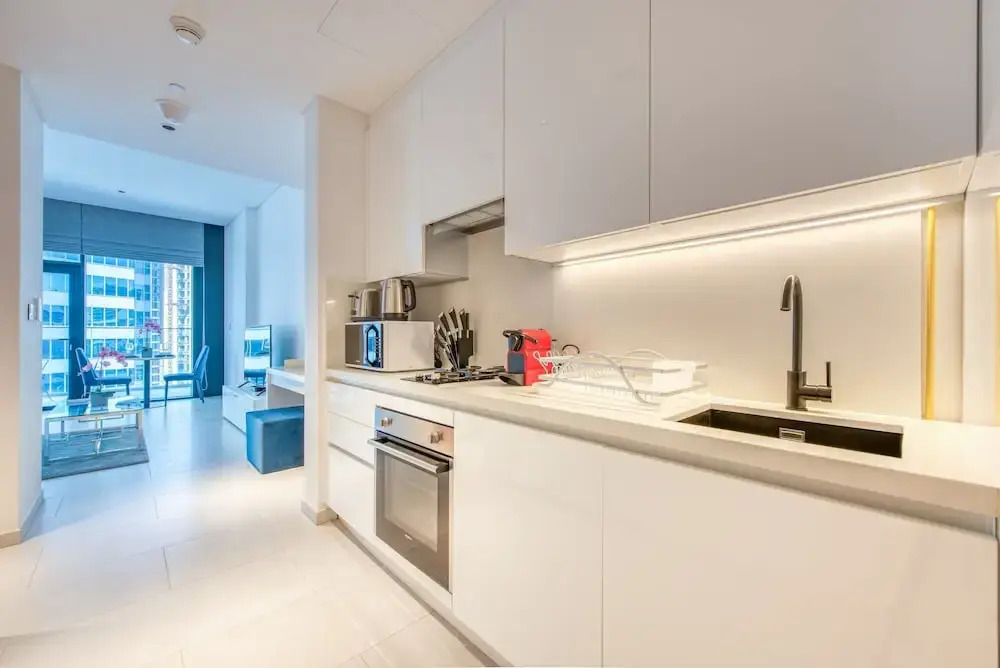 Maison Privee - Marquise Square - 1115