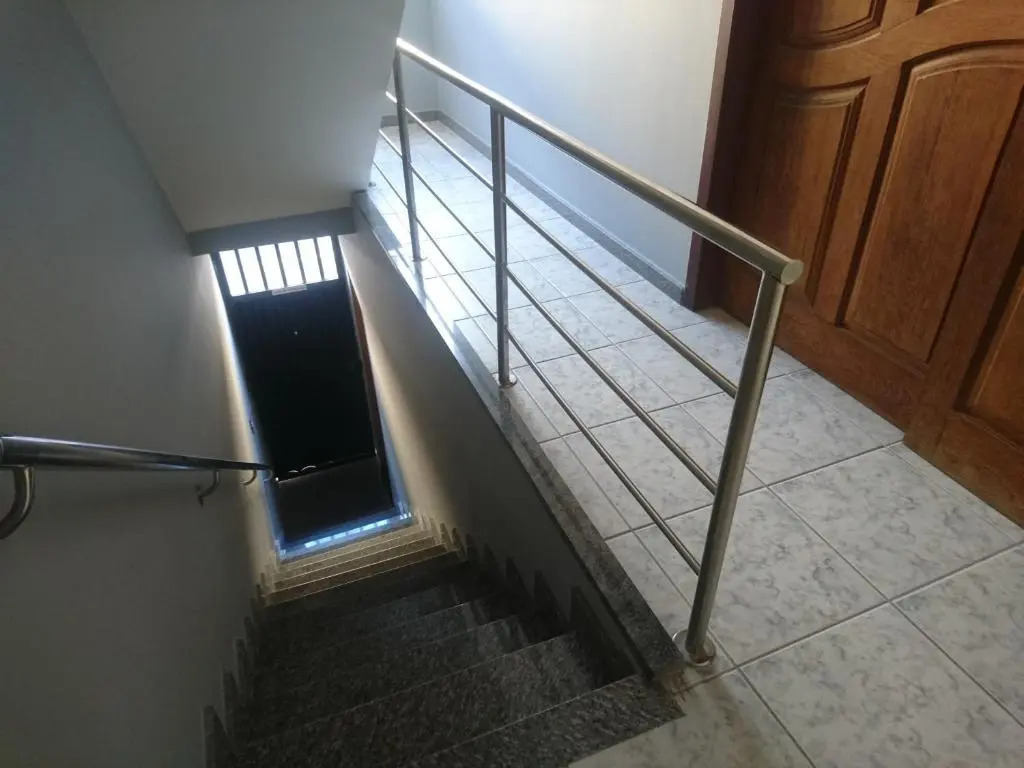 Regi House Hostel