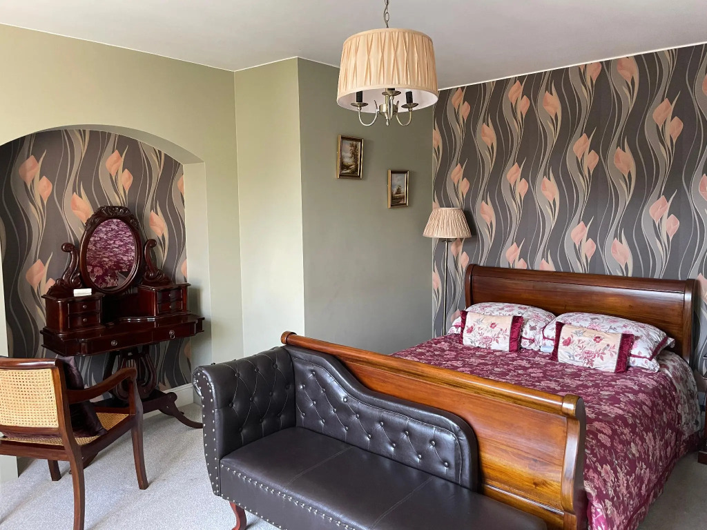 Eagle Tavern