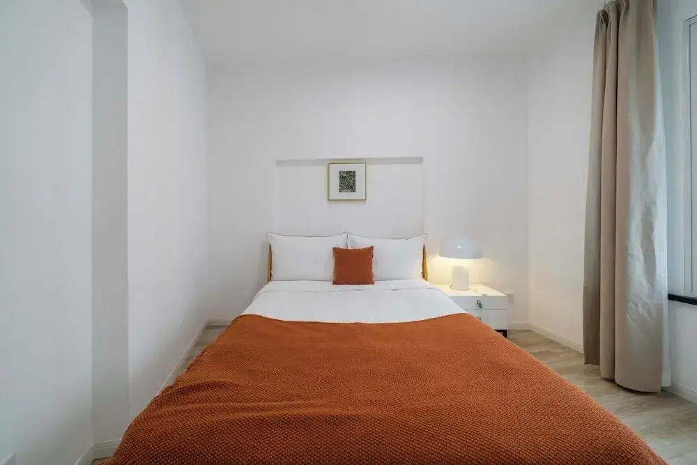 Tyms Luxury 4BR 2BA APT  Garden