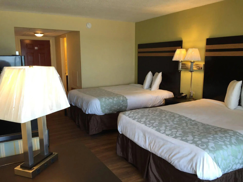 Blu Atlantic Hotel & Suites