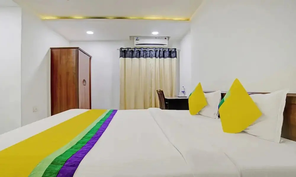 Treebo Trip Utsav Suites