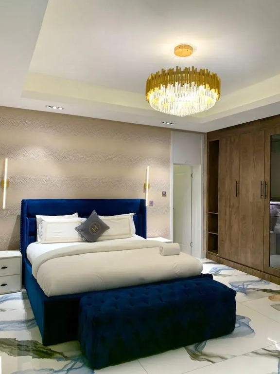 Sujimoto Residences