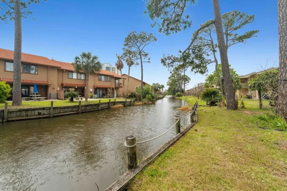 Spring Special Canal View Ocean Pool 0 Clean FEE