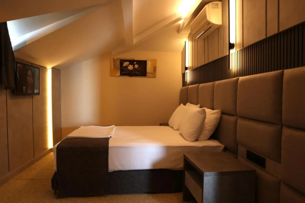 Hotel Lazlakar