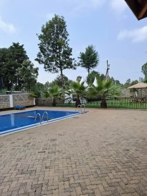 Keriwest Hotel