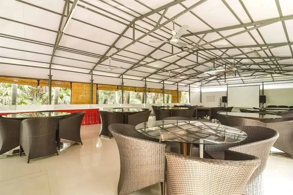 Leisure Inn Resort by NHospitality