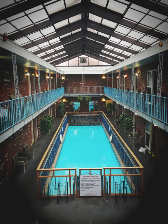 Bluebird Spa City Motor Lodge