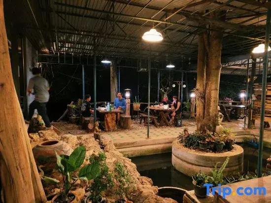 Phakphing Erawan Homestay - พักพิง เอราวัณ โฮมสเตย์