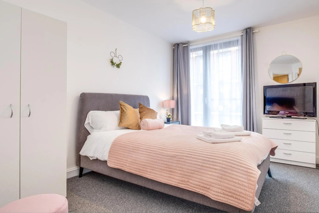 Fairytale 2 Bedroom Apartment City Centre Free Parking