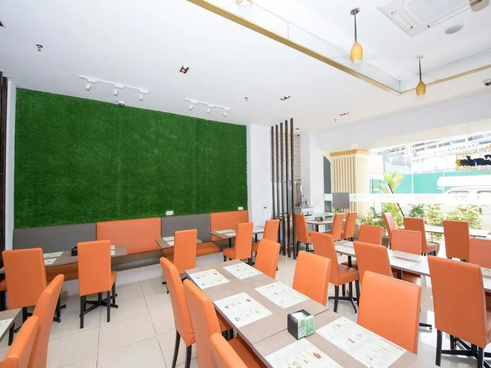 OYO 114 Sandpiper Hotel