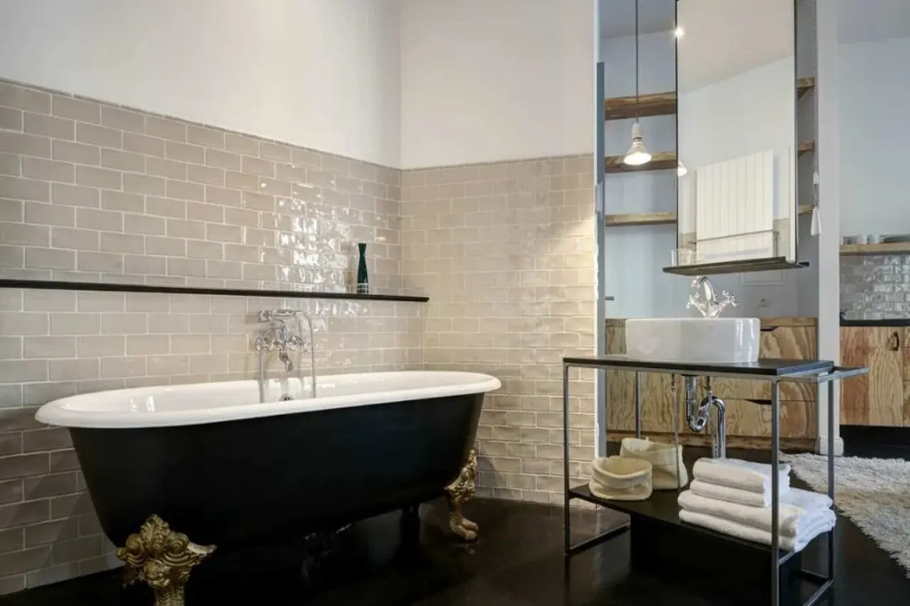 Gorki Apartments
