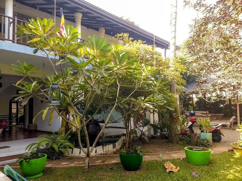 Unawatuna Hostel Honey Packers