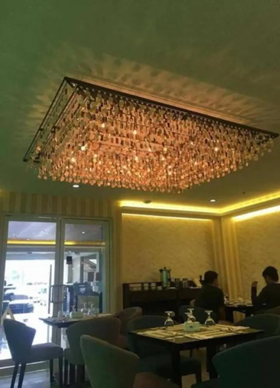Dalian Peak Hotel