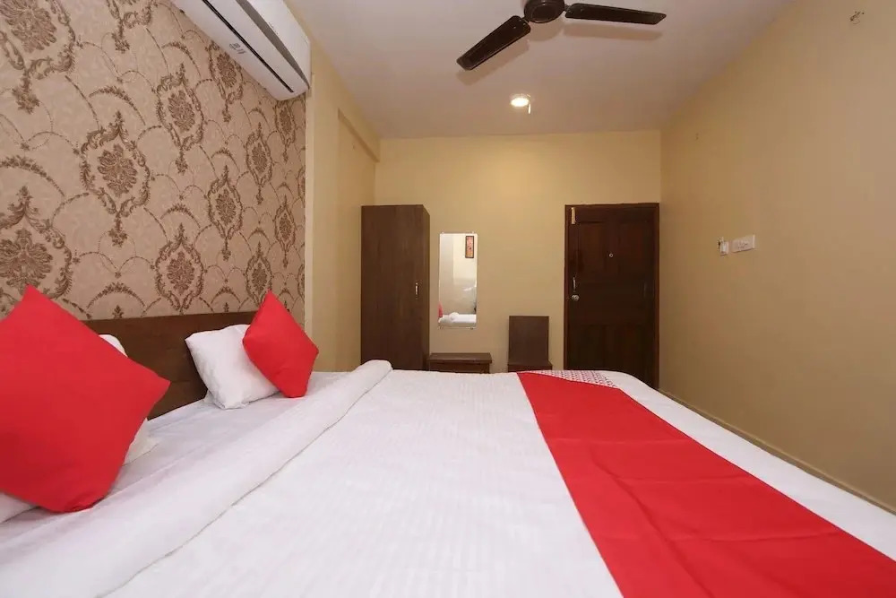 Hotel Neelkanth