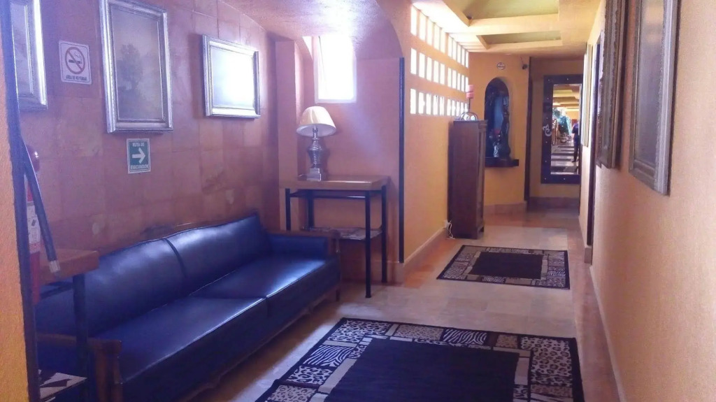 Hotel Real Azteca