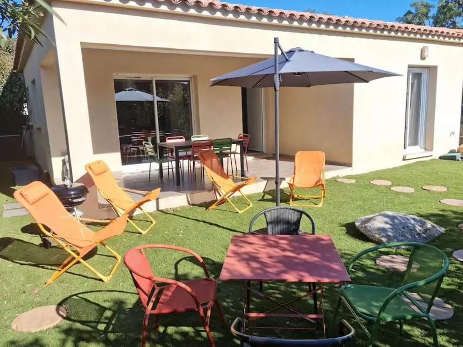 Maison Pinarello a 200 Metres de la Plage