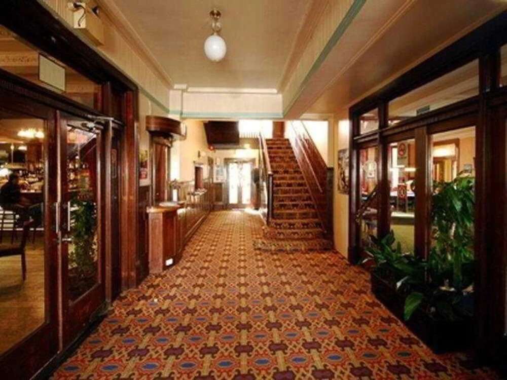 Gearin Hotel
