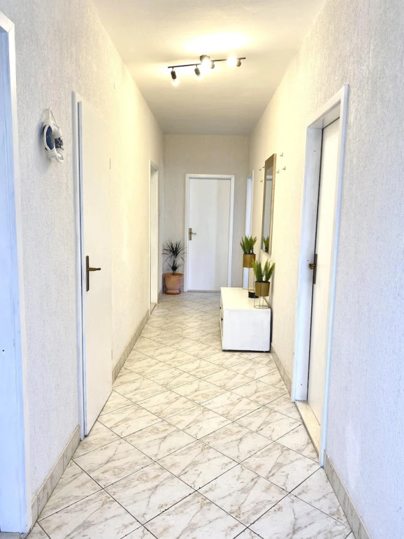 Spacious 2-bed Apartment in Cavtat