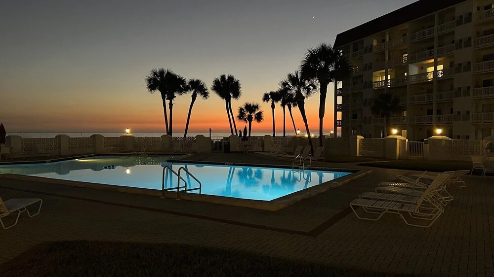 318 El Matador 2 Bedroom Condo by RedAwning