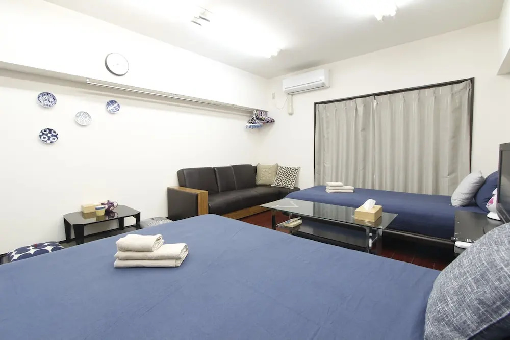 Ko's Apartment, Shibuya Station