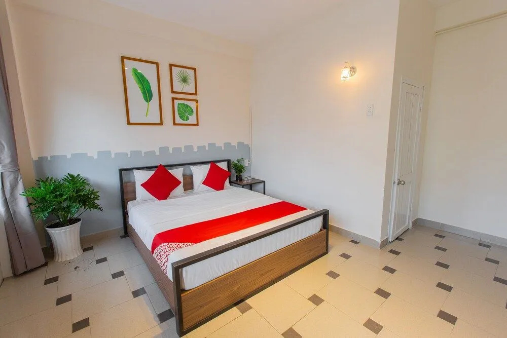 Oyo 569 Z Hotel