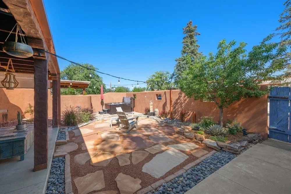 Casa Galeria - Luxury Rental With Hot Tub, Walk Everywhere