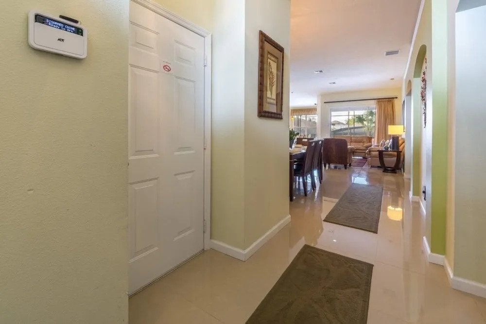 2252WP - Windsor Palms