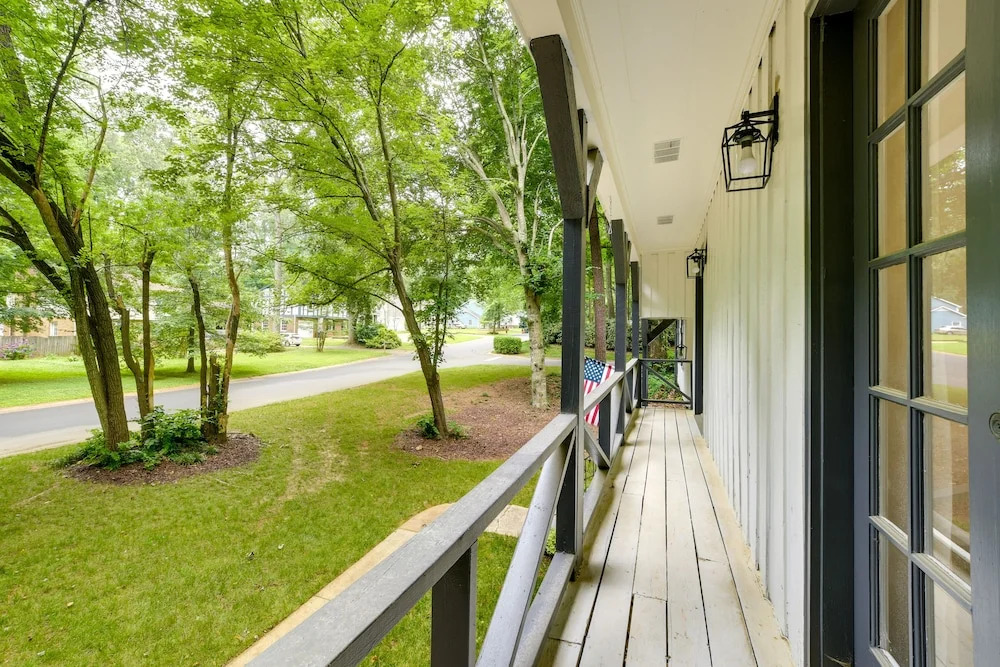 Charming Cary Home ~ 10 Mi to Downtown Raleigh!