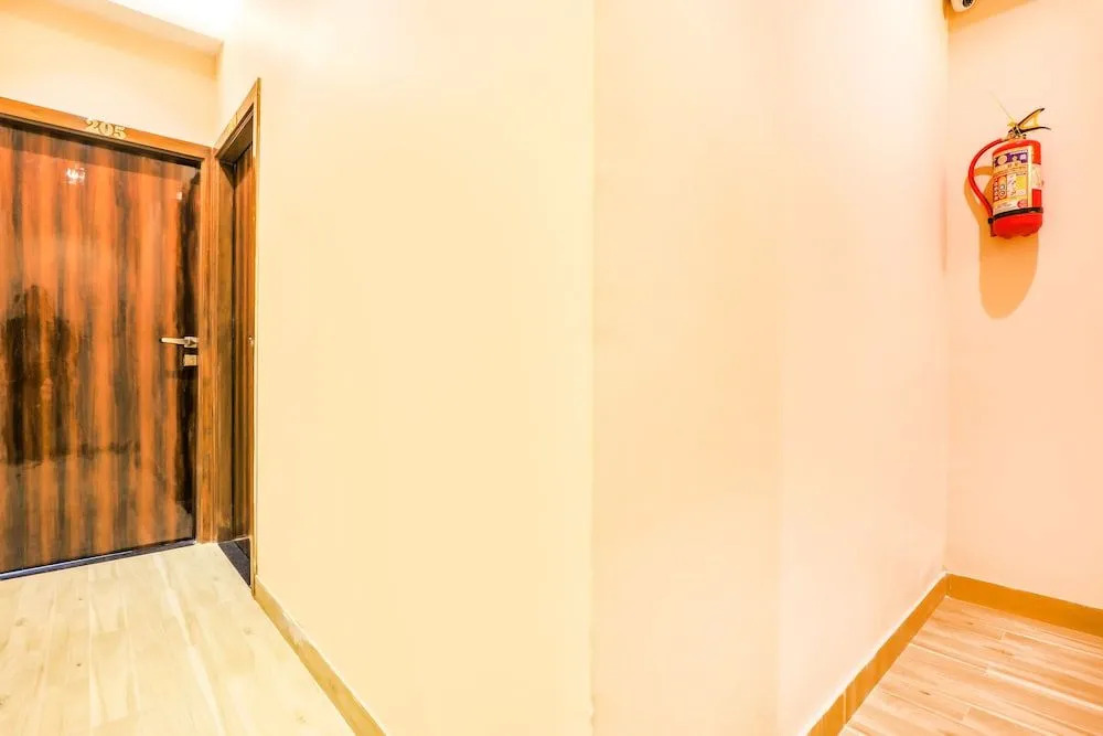 Fabexpress Zara Inn