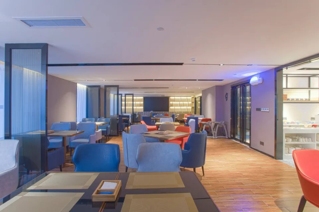 Echarm Hotel (Nanning East Station Wanxiang Mall)