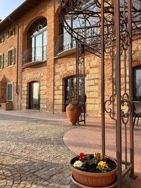 Tenuta Montemagno Relais & Wines