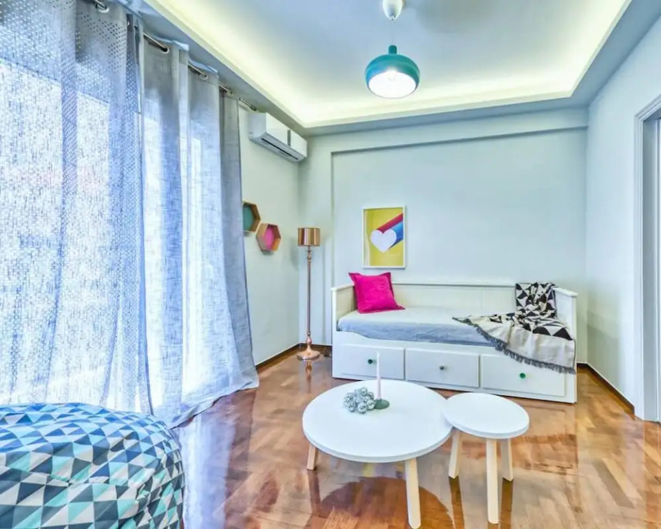 Muse A Dreamy and Fresh New Apartment