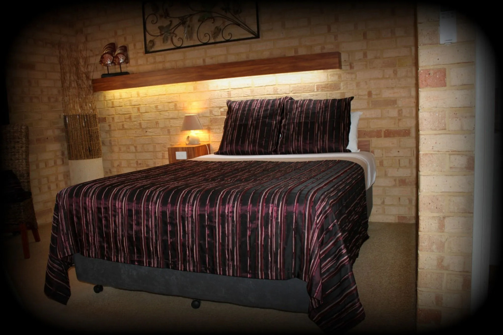 Yorks Boutique Motel