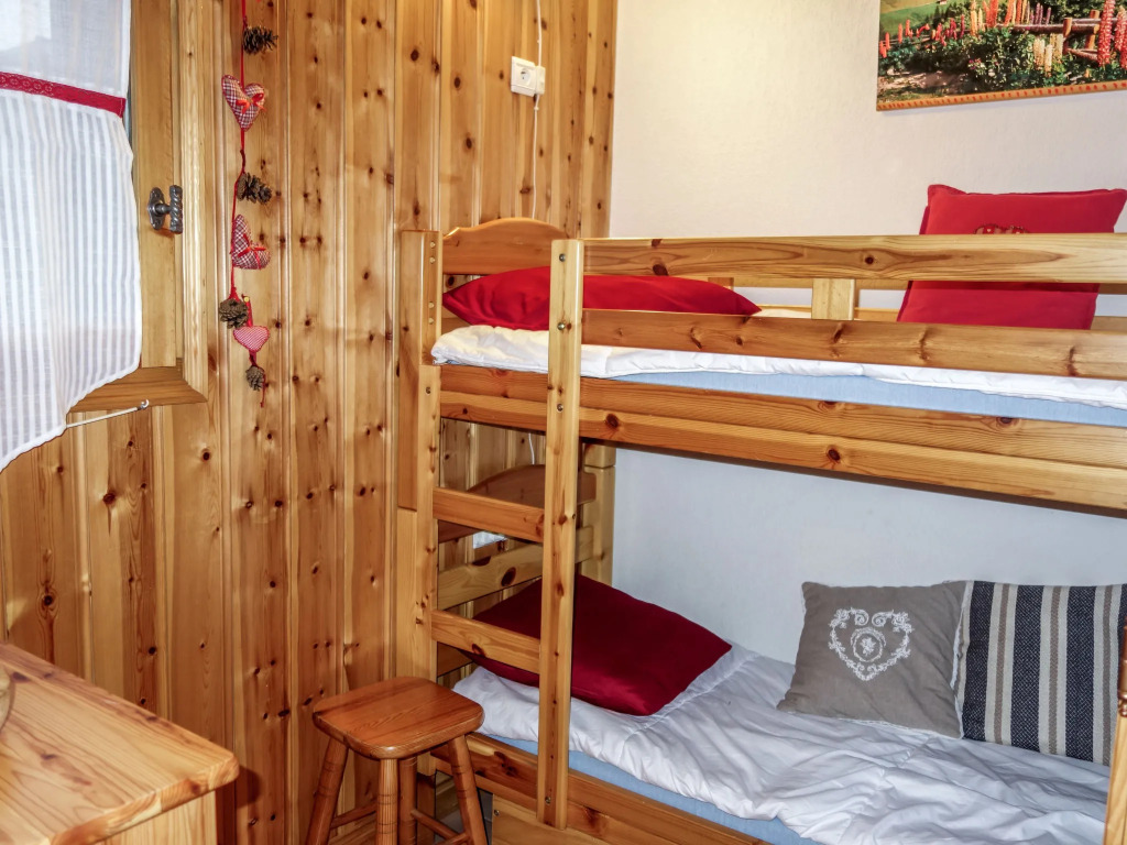 Apartment Jardins Alpins 2 by Interhome