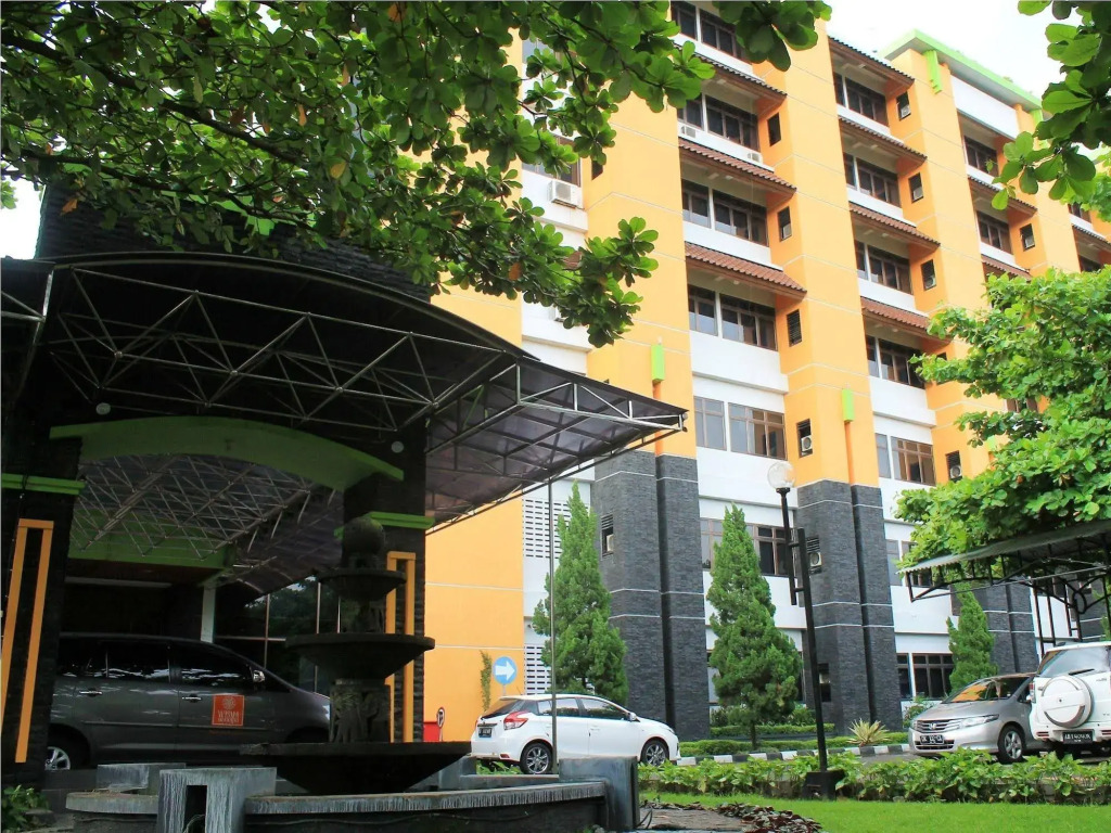 NIDA Rooms Jalan Colombo Tugu Station
